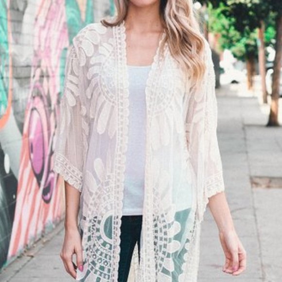 Bohemian Lace Embroidered Kimono in Ivory - Picture 2 of 7